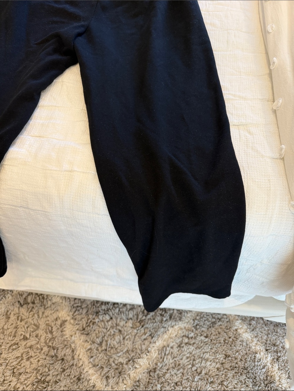 Alo Accoladr Black Drawstring Sweatpants - Picture 12 of 12